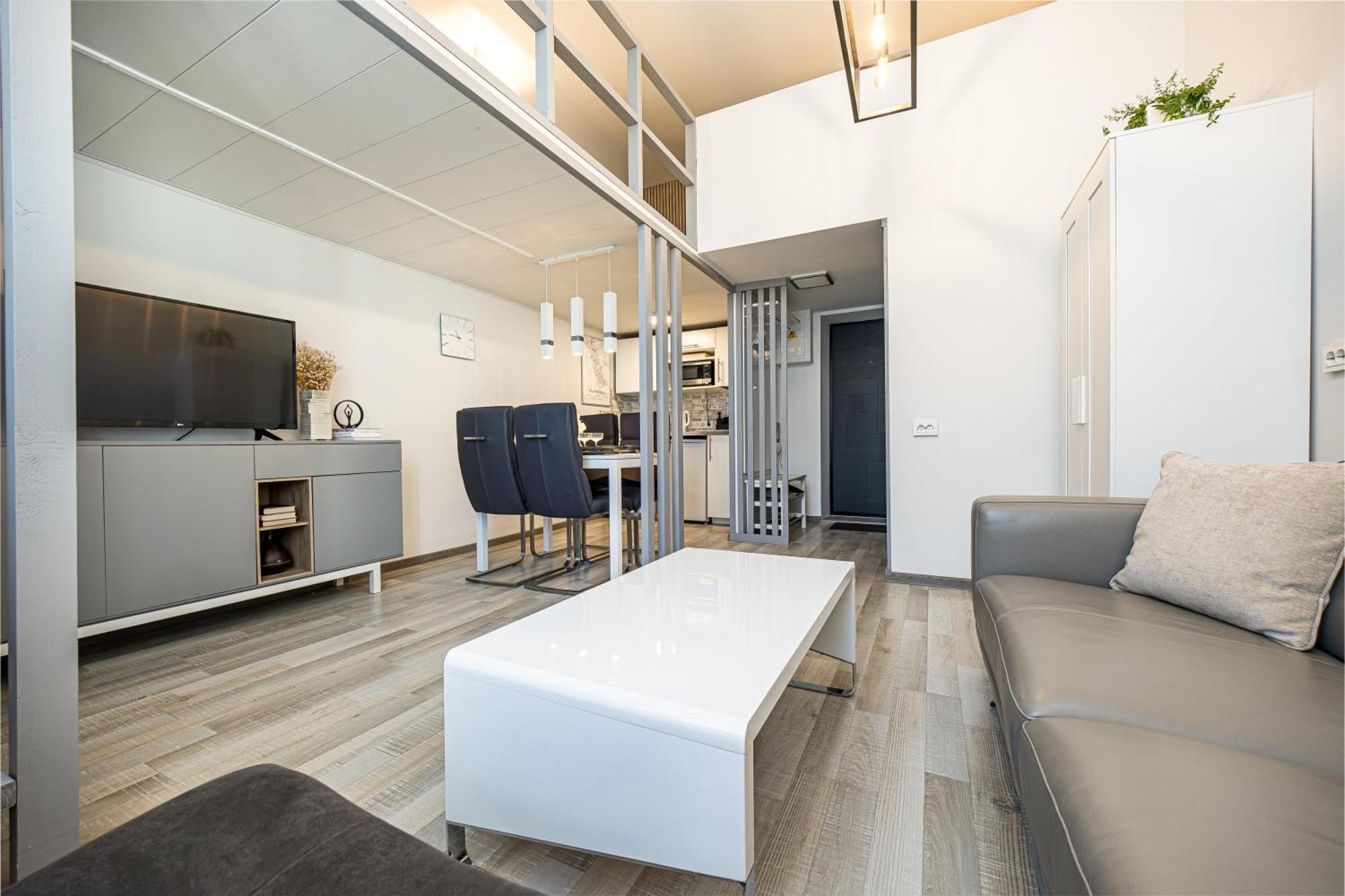 Loft Apartment In Klaipeda Oldtown ภายนอก รูปภาพ