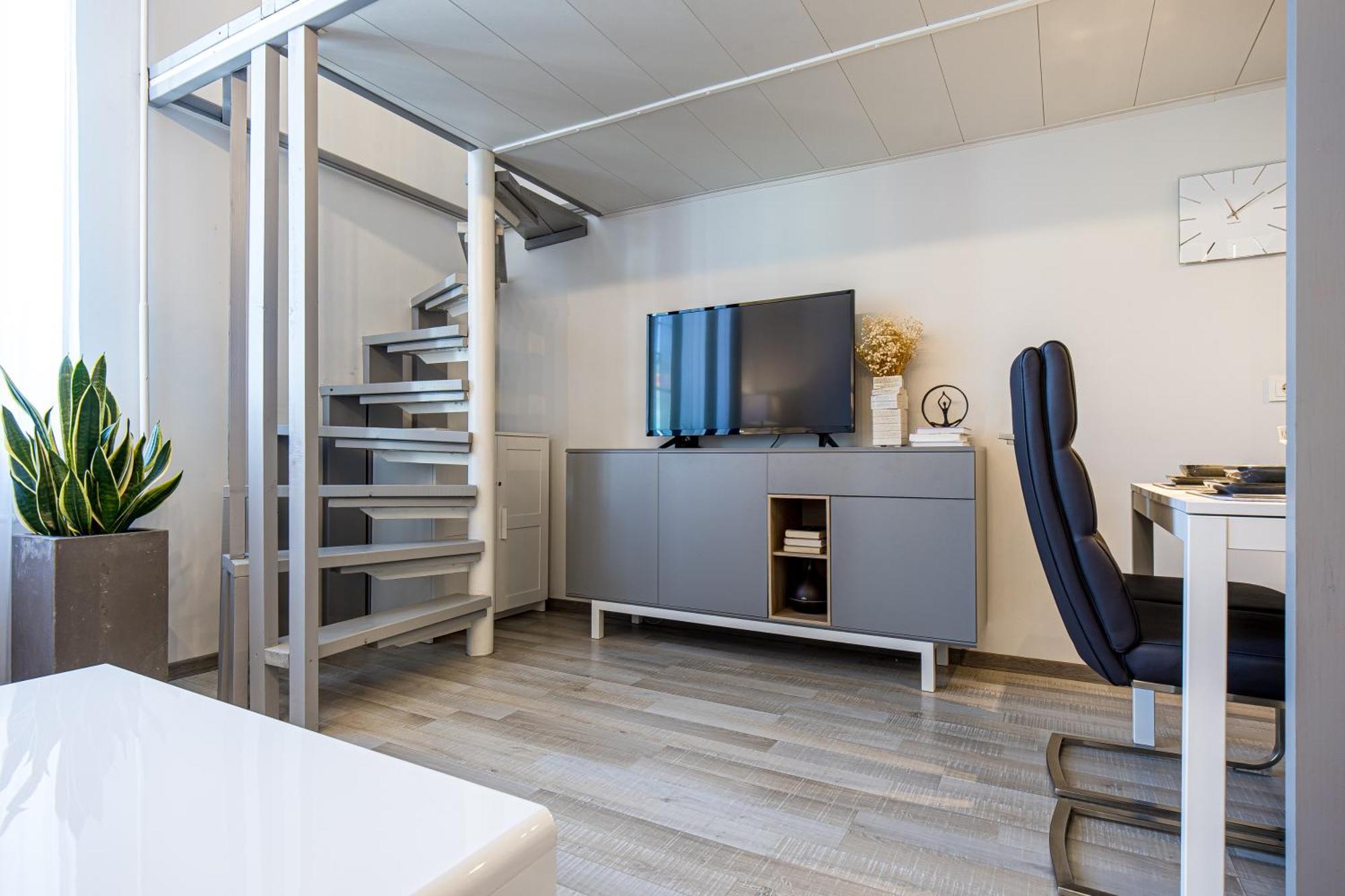 Loft Apartment In Klaipeda Oldtown ภายนอก รูปภาพ
